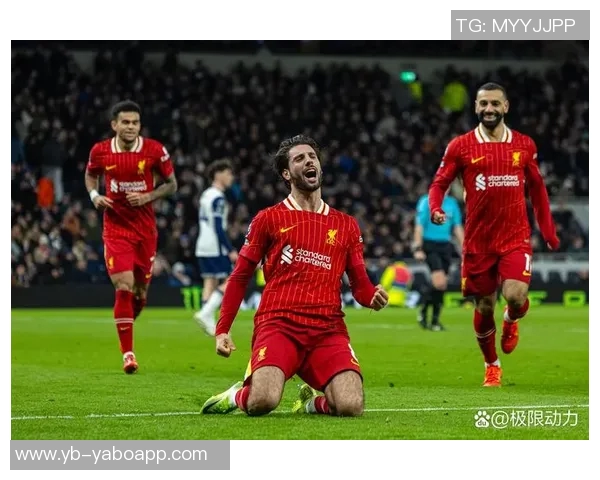 苏莱成为2003年后出生球员中第五位赛季进球20助攻10的优秀球员