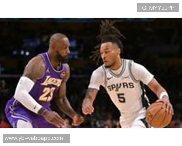 维金斯谈与年轻球员的默契赞约维奇身高与控卫风格完美结合